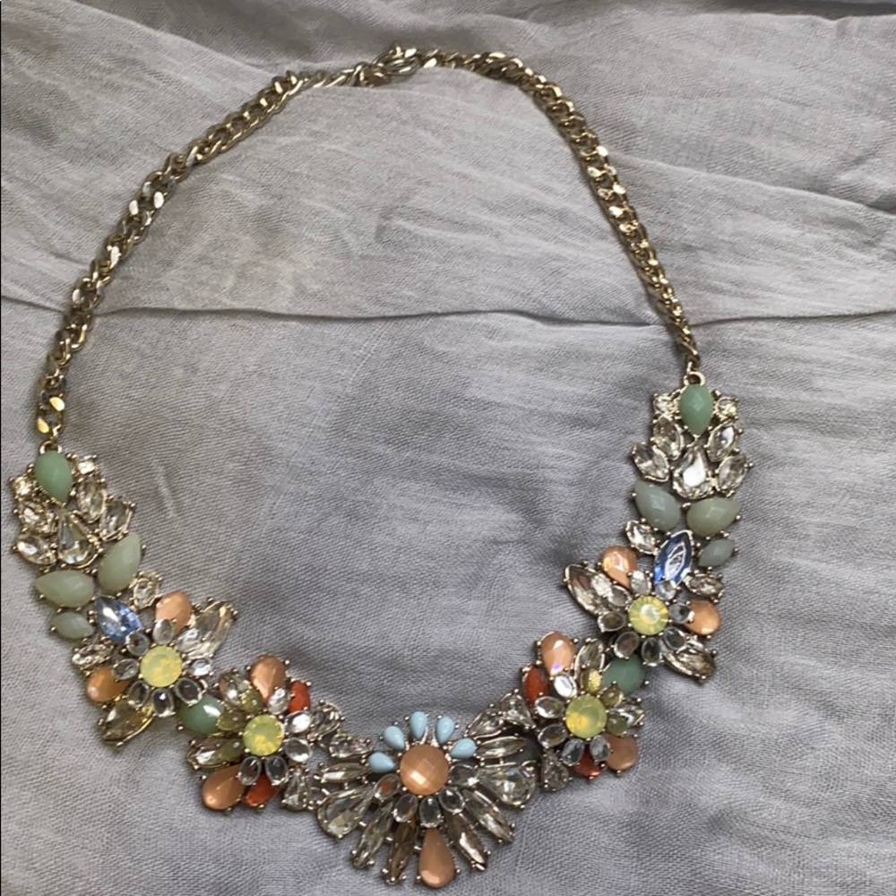 Beautiful Costume necklace